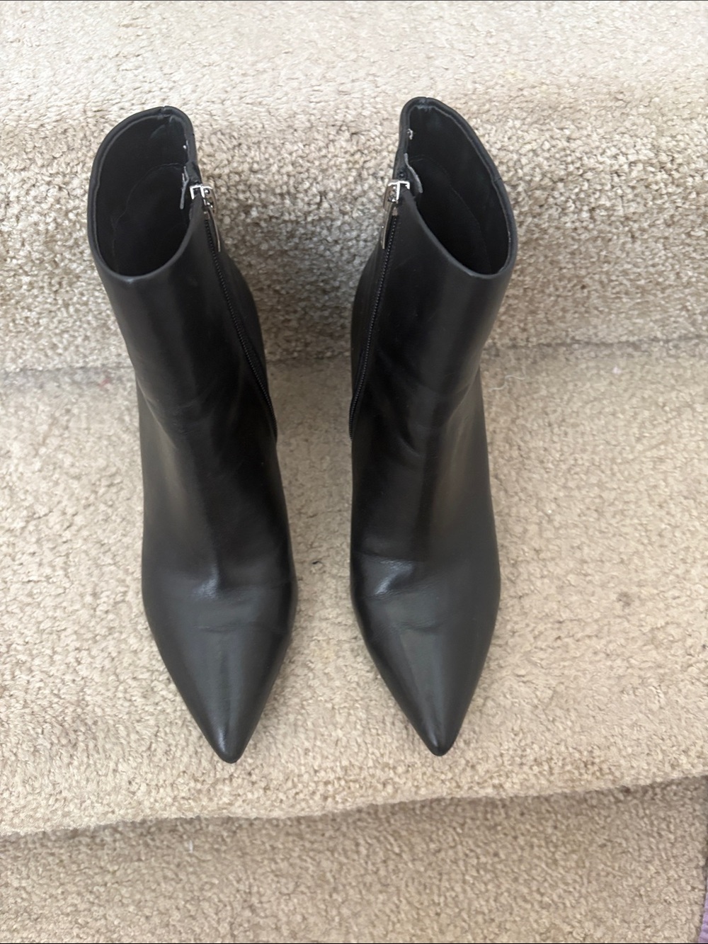 Marc Fisher Black Pointed-Toe Leather Ankle Bootie - Picture 5 of 7